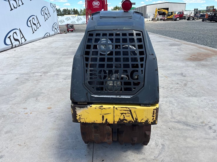 2018-bomag-bmp8500-image-8