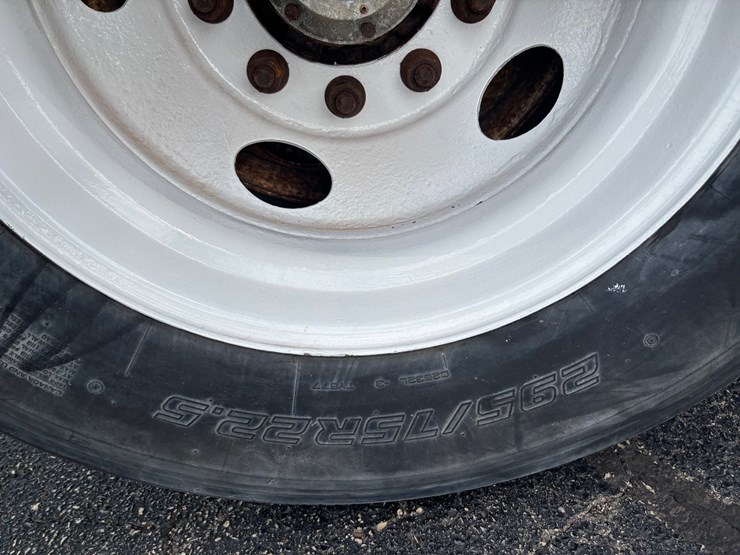 #2188-•-2002-hyundai-48'-dry-van-image-58