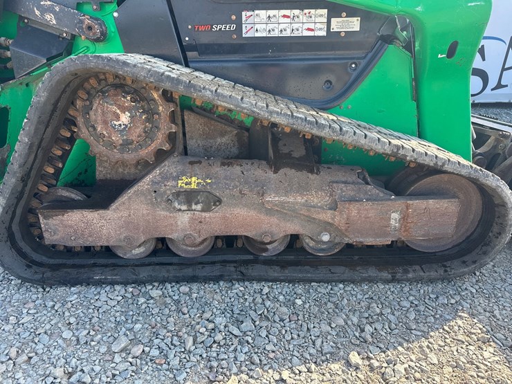 2021-bobcat-t76-image-63