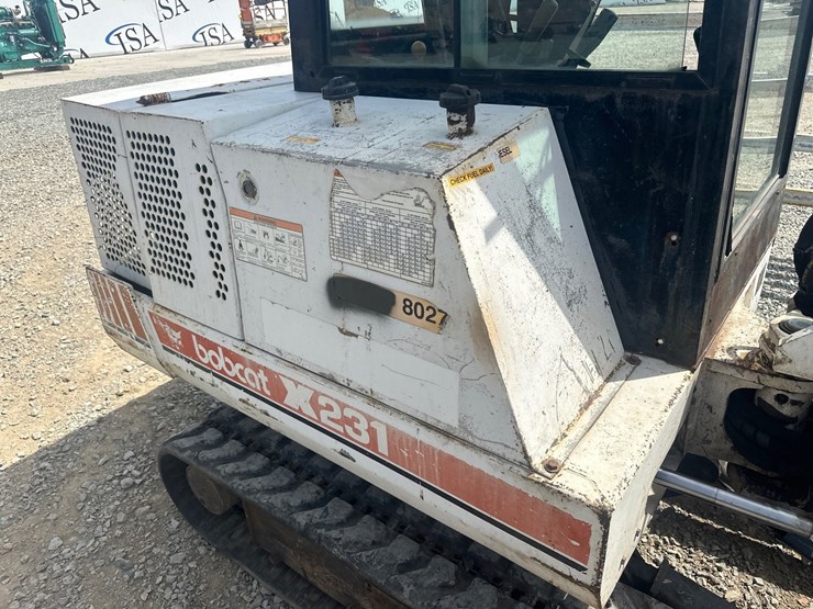 bobcat-231-image-13