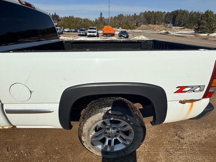 2002-gmc-1500-image-15
