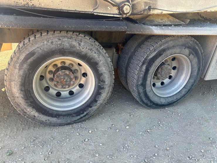 mack-rd688s-image-153