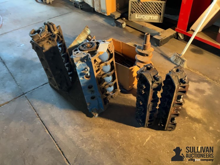 ford-289-standard-bore-engine-blocks-&-parts-image-3