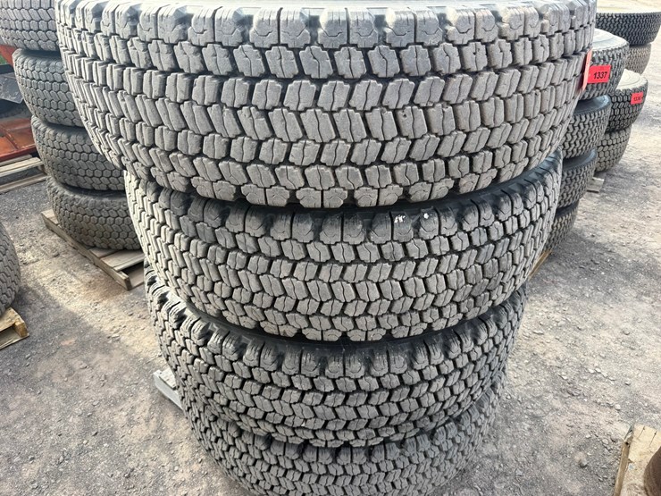 #1338-•-bridgestone-tires-with-rims-image-5