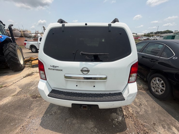 2008-nissan-pathfinder-image-9