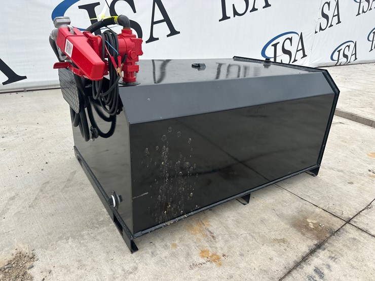 #5040-•-300-gallon-fuel-tank-w/-pump-image-1