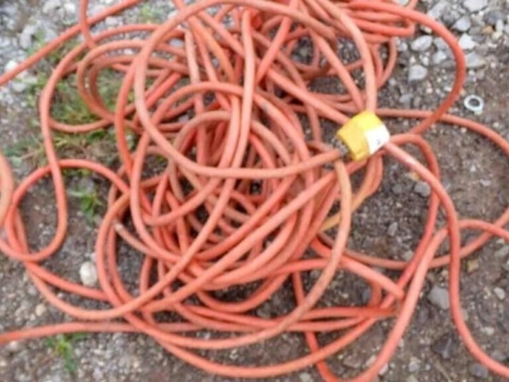 orange-hd-extension-cord-image-1