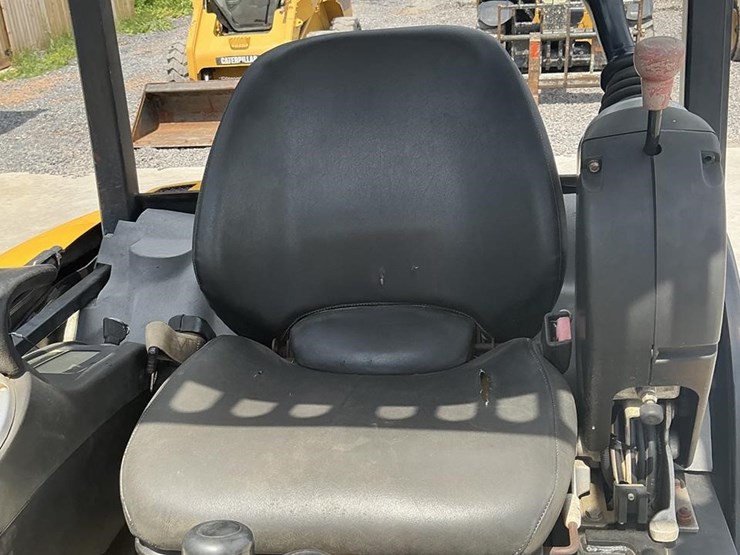 2015-jcb-8029cts-image-13