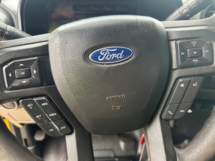 2019-ford-f550-image-35