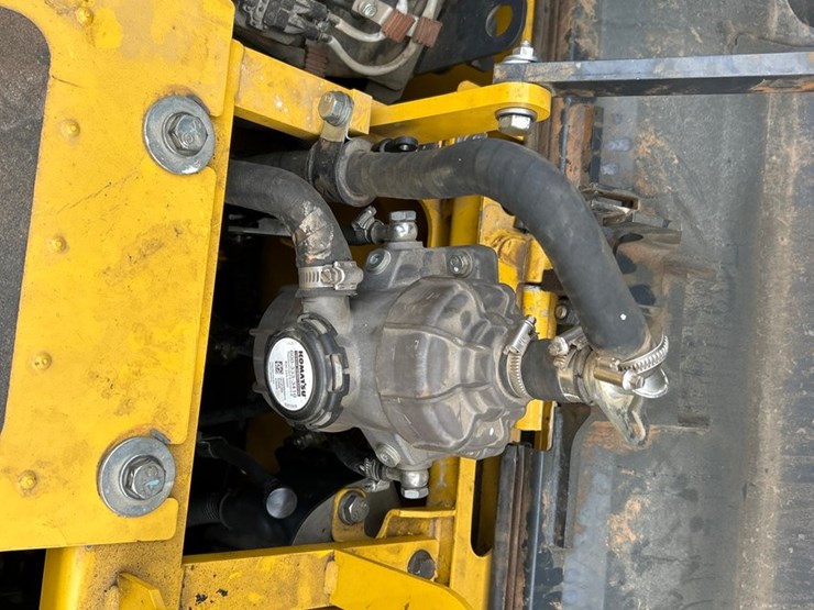 komatsu-pc130-11-image-37