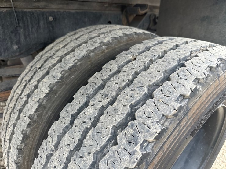 2019-ford-f550-image-71
