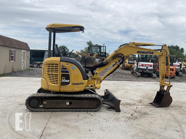 2020-komatsu-pc30mr-5-image-5