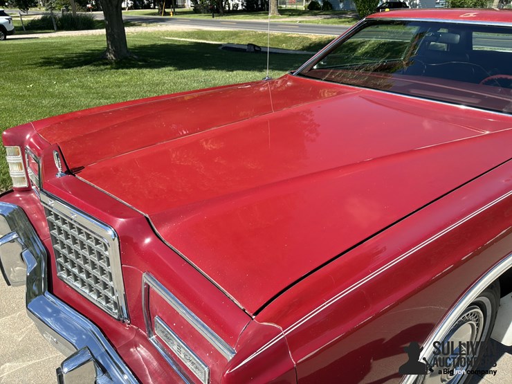 1978-ford-ltd-landau-2-door-collector-car-image-10