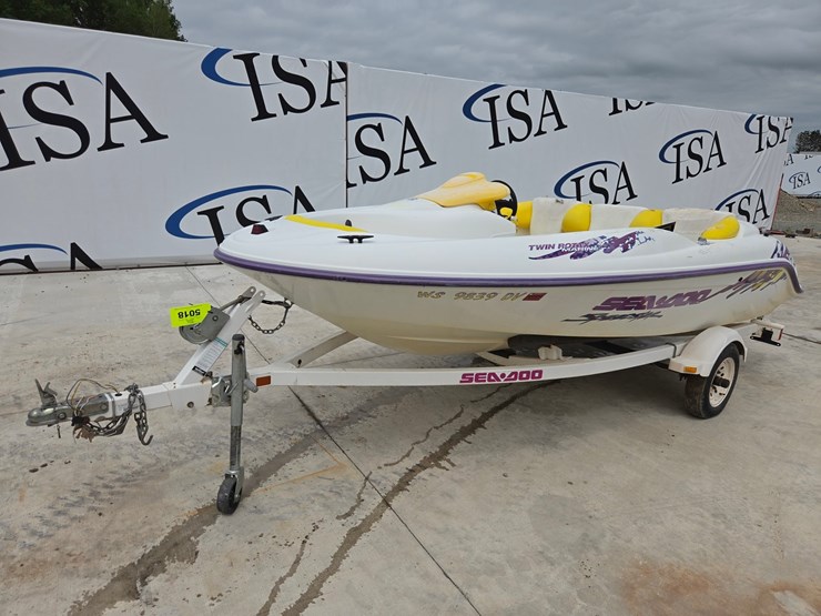 #5018-•-seadoo-speedster-jet-boat-image-1