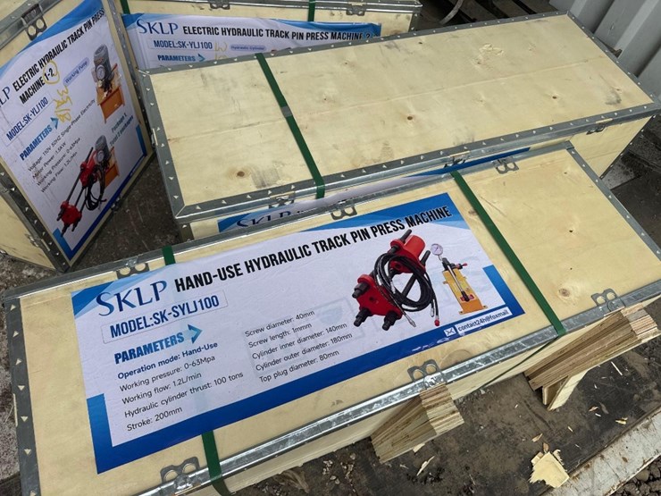 new-sklp-co-hand-use-hydraulic-track-pin-press-model-sylj100-image-1
