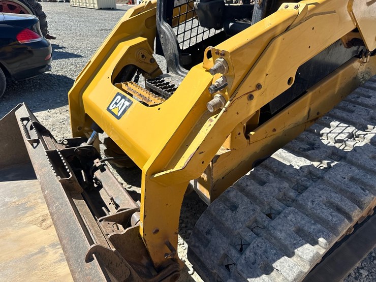 2019-caterpillar-279d-image-14