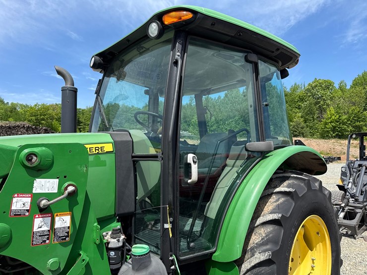 john-deere-5090e-image-52