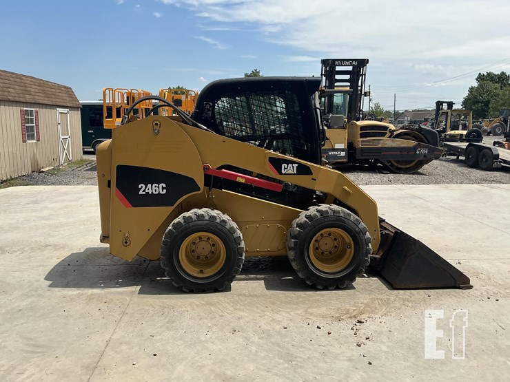 2008-caterpillar-246c-image-5