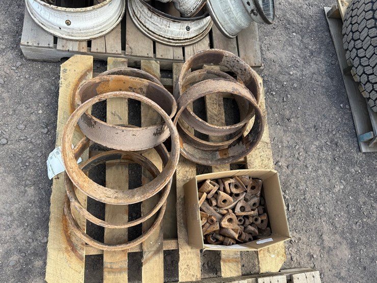 #1340-•-dayton-hubs-with-rings-and-rims-image-7