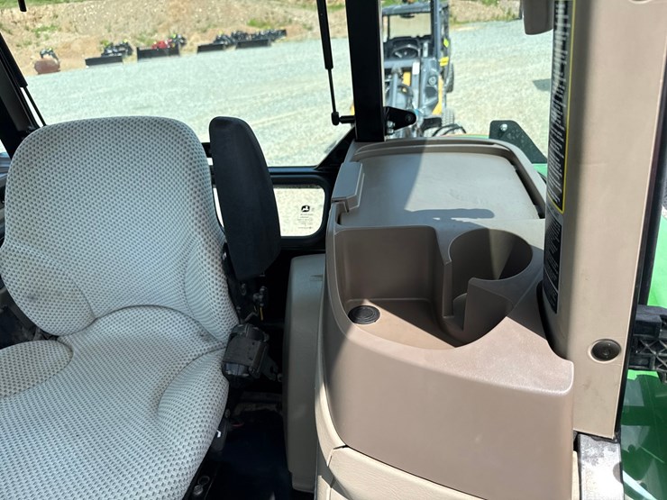 john-deere-5090e-image-54