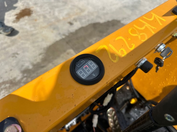 #5047-•-2026-j1500-crawler-dumper-image-12