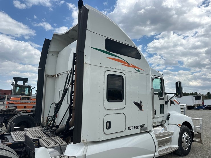 2014-kenworth-t660-image-23