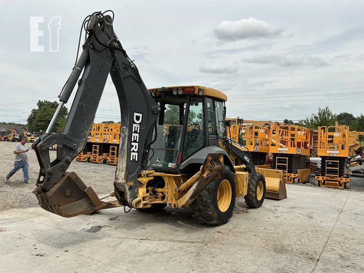 2017-deere-410l-image-4