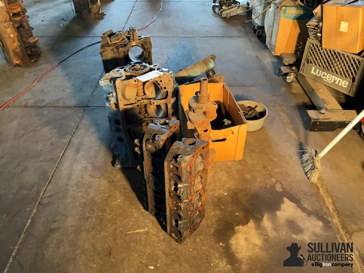 ford-289-standard-bore-engine-blocks-&-parts-image-2