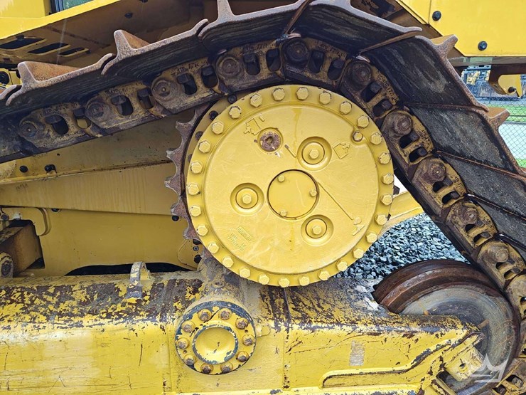 2022-caterpillar-d5-lgp-image-24