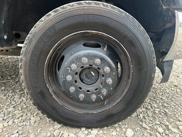 2019-ford-f550-image-66