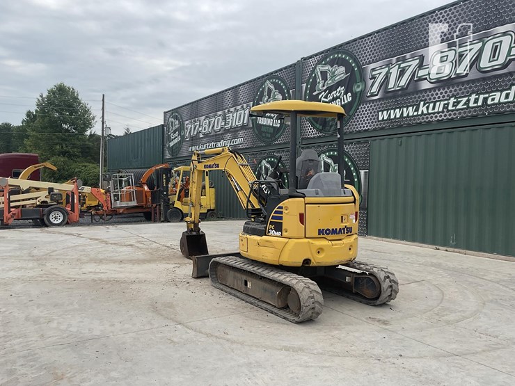 2020-komatsu-pc30mr-5-image-2