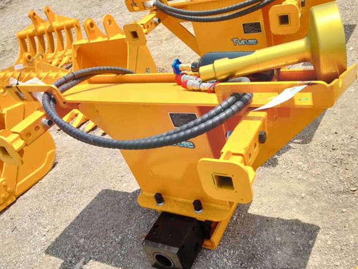#135-•-skid-steer-pile-hammer-image-2