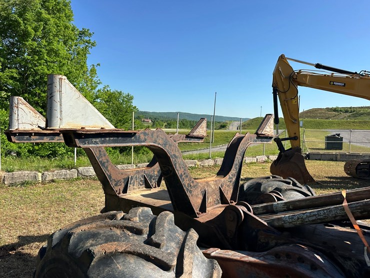 2014-timberpro-tf830-image-39