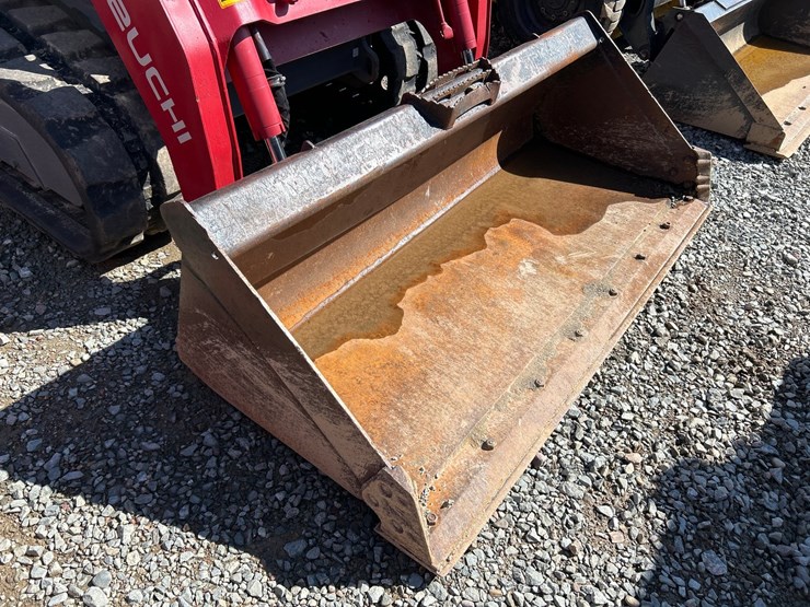 2019-takeuchi-tl10v2-image-9
