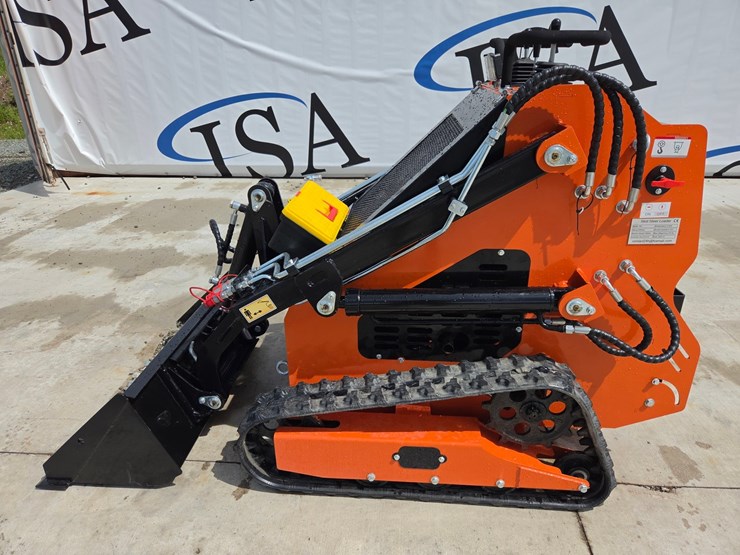 #5049-•-2026-36c-mini-skid-steer-image-2