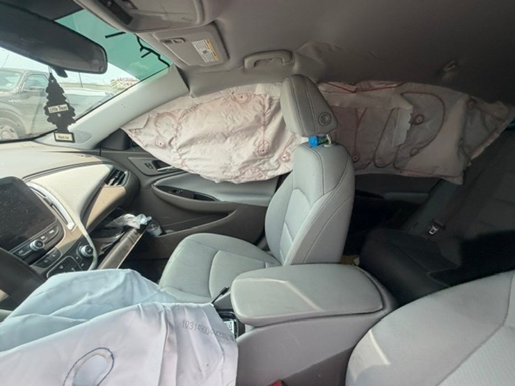 #78-•-2022-chevrolet-malibu-image-16