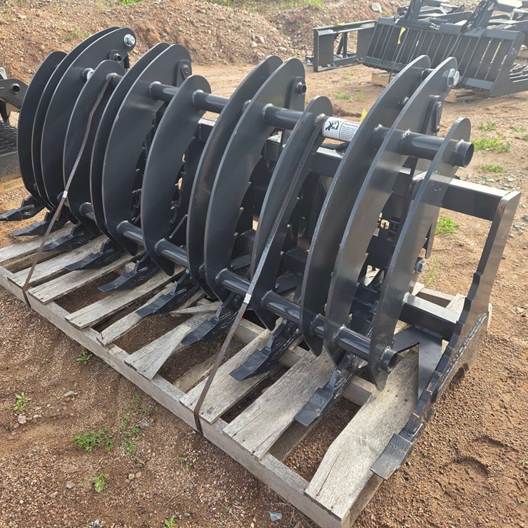 #6010 • Approx. 92" Unused Stout XHD-92-10 Root Grapple