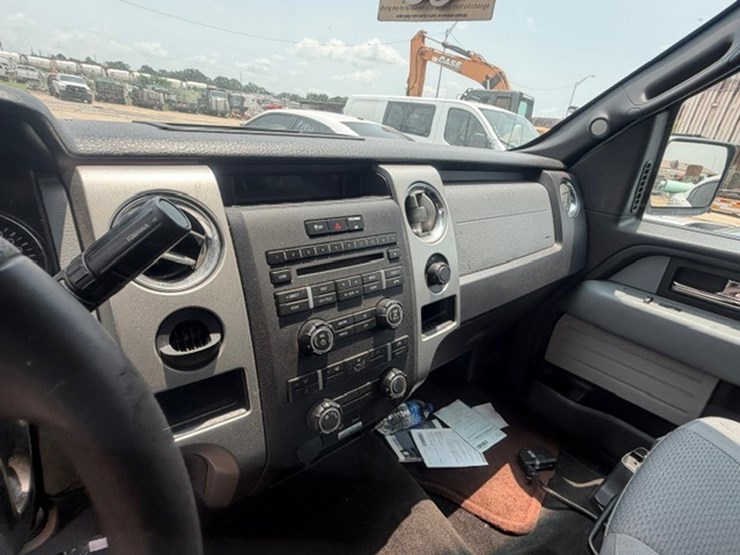 2013-ford-f150-image-25