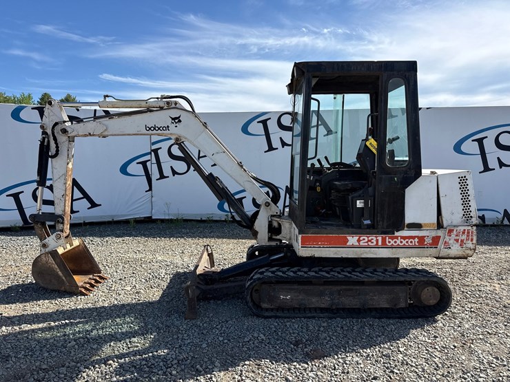 bobcat-231-image-2