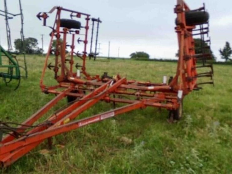 24'-allis-chalmers-cultivator,-single-wheel-image-1