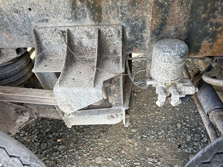 mack-dm688s-image-29