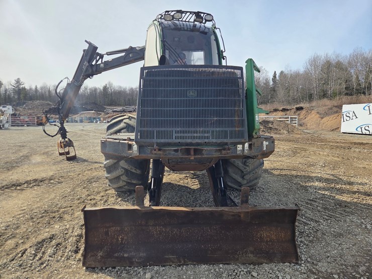 deere-1110e-image-8