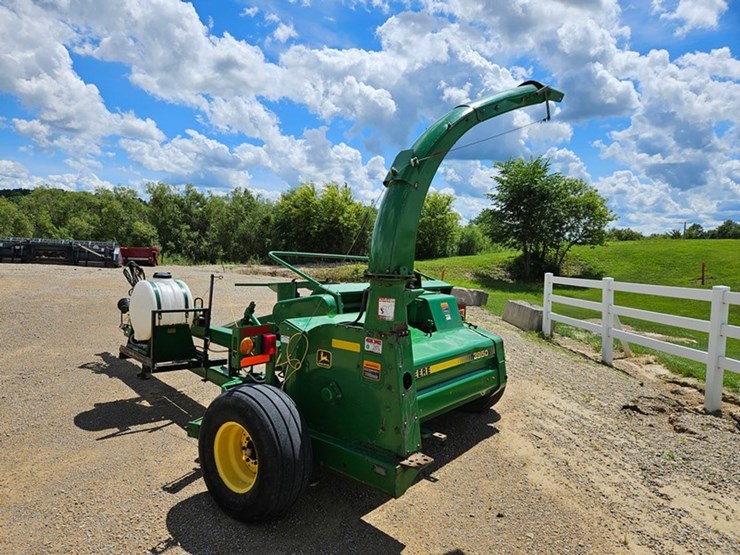 john-deere-3950-image-3