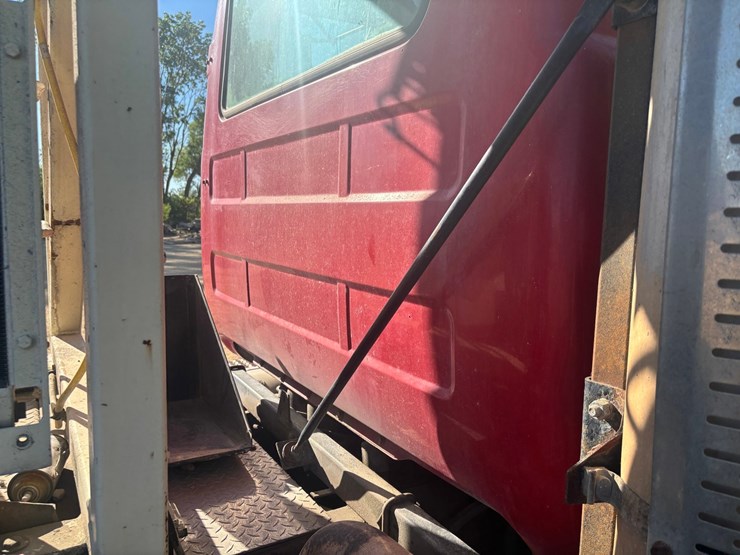 mack-rd688s-image-25