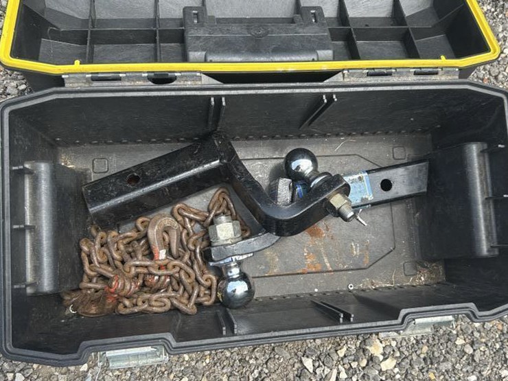 #228-•-stanley-fat-max-tool-box-w/-(2)-hitch-attachments-image-5