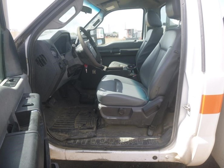2014-ford-f350-image-11