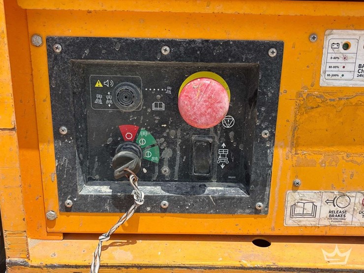 2020-hy-brid-lifts-ps-1430-14ft-scissor-lift-image-15