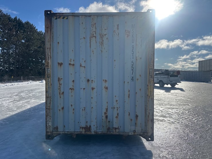 #5006-•-40'-shipping-container-image-4