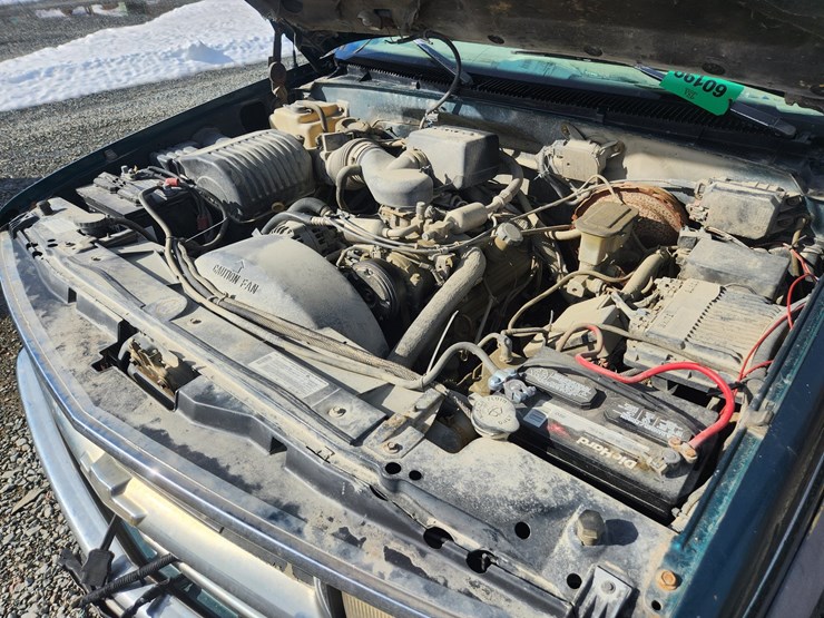 1998-chevrolet-3500-image-31