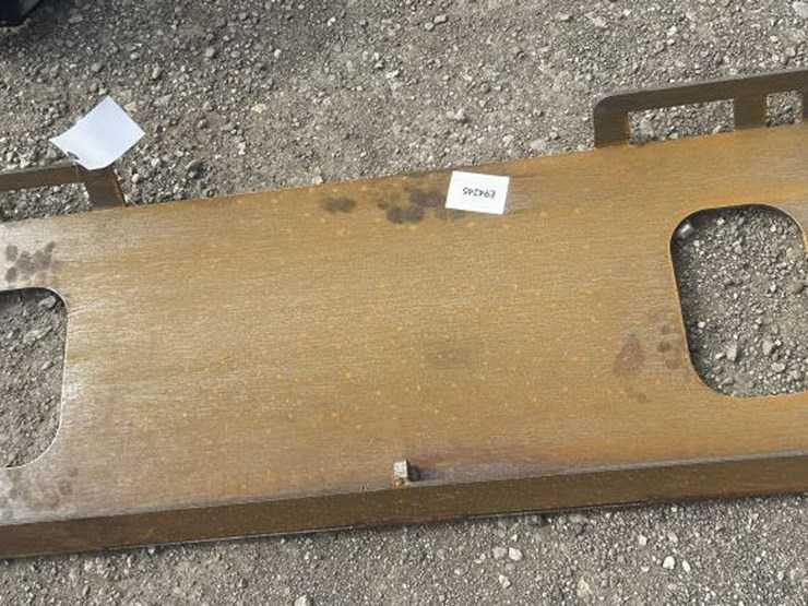 #100-•-skid-steer-dingo-mounting-plate-image-2